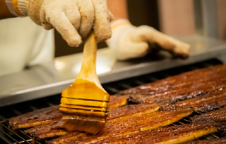 丹念にふっくらと焼き上げ