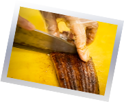 丹念にふっくらと焼き上げ