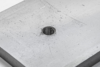 タップ孔M30まで