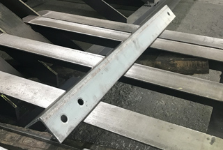 切断 孔山形鋼 75×75×6